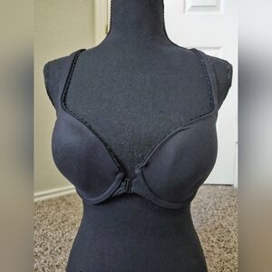 Victoria's Secret Black Lace Body By Victoria Racerback Demi Bra 32DD‎